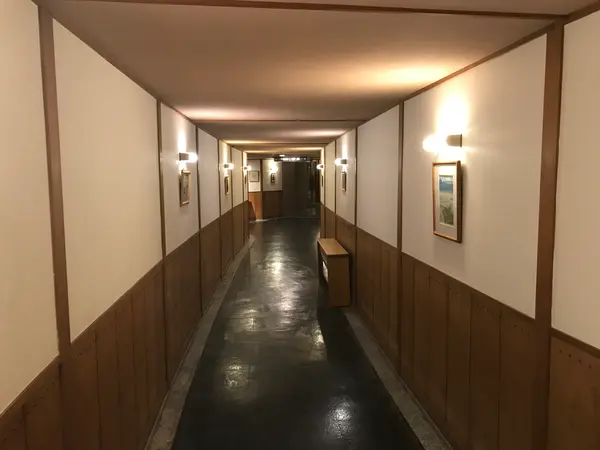 大浴場に続く廊下