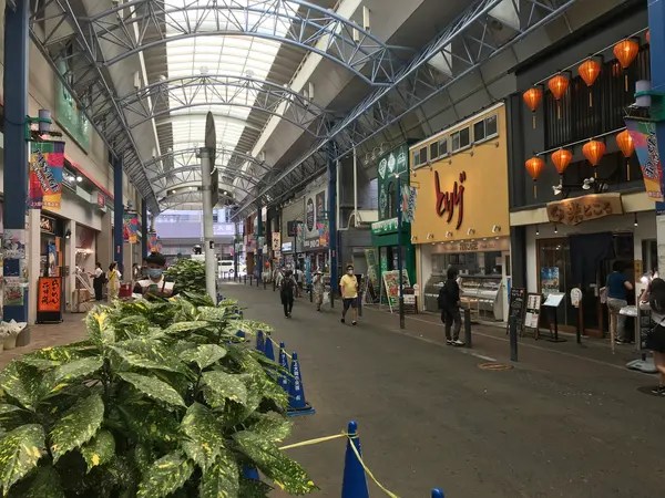 パサージュを駅方面に^_^