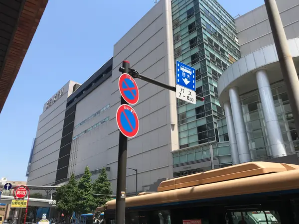 京急百貨店本店です。