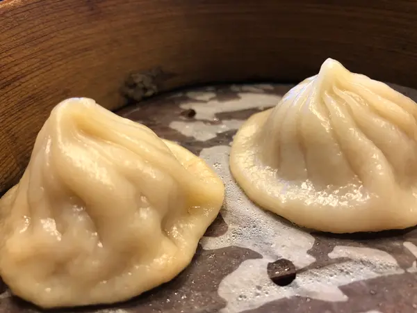 小籠包は酢醤油で♡