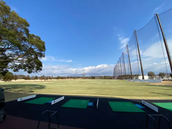 ドライビングレンジ