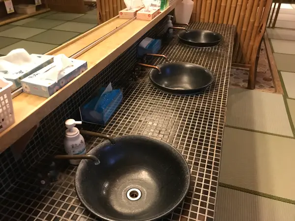 パウダールーム