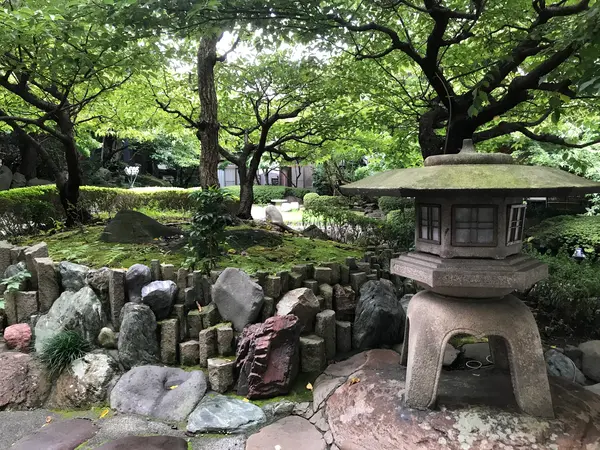 ドデカ灯籠