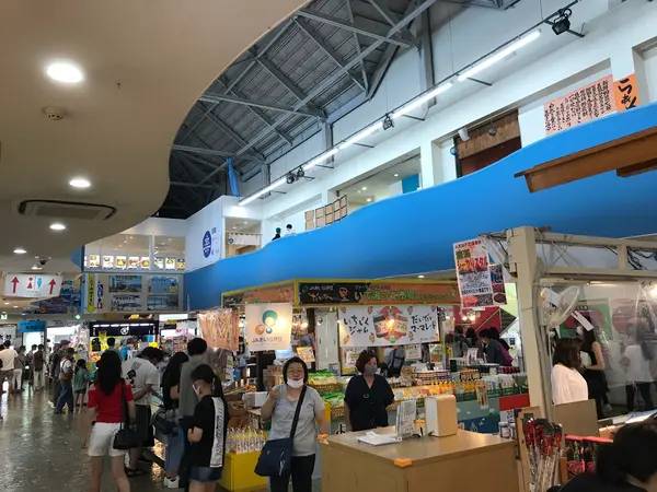 内部はこんな感じ