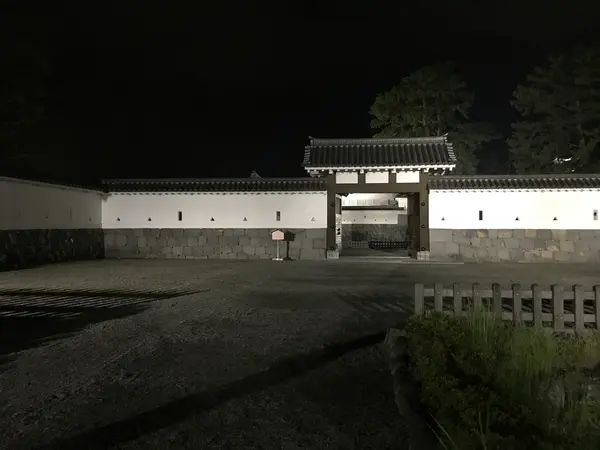 馬出門
