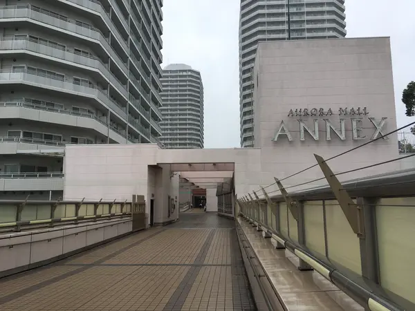 最上階は歩行者専用導線です。