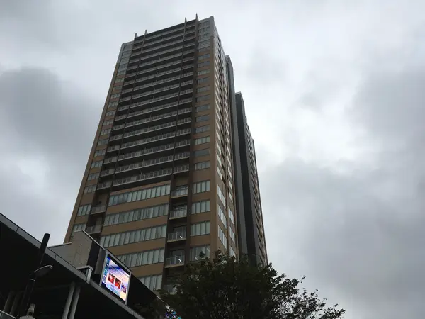 タワマンど〜んw