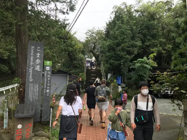 独楽参道です。