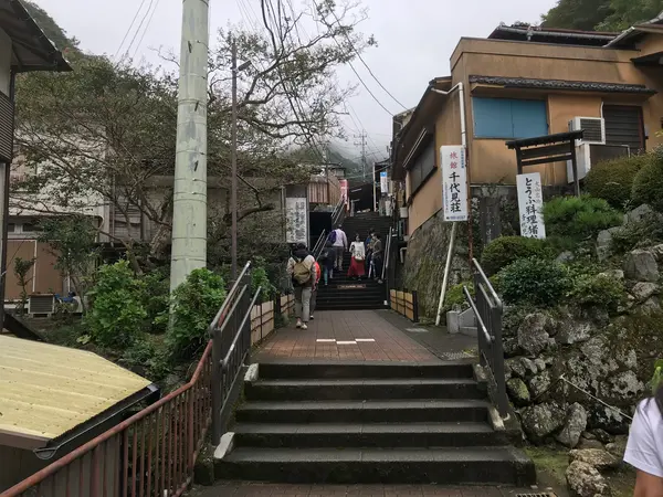 完全に山は霧ですねw