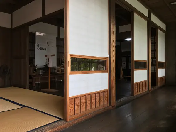 障子が素晴らしい。