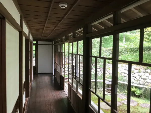 とはいえ、中々出れないw