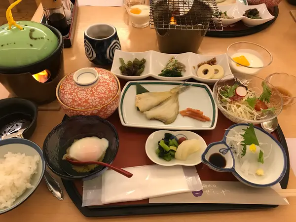 夕食