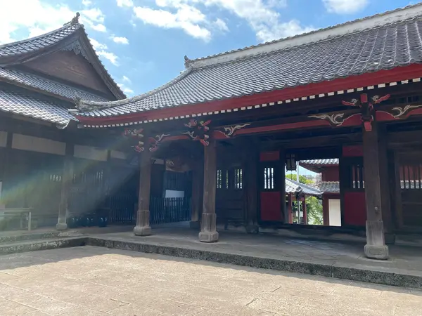 このアングル