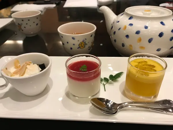 デザート三種盛り