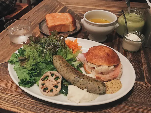 スポット内のおすすめ
