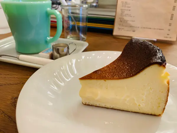 バスクチーズケーキ