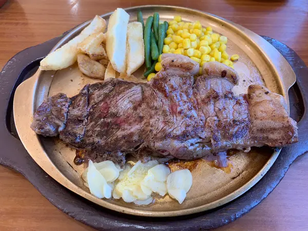 サーロインステーキ(200g)