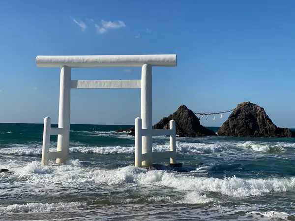 鳥居