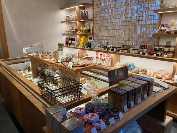 店内