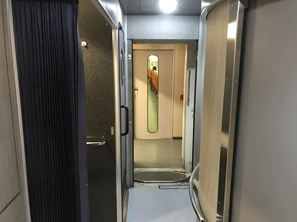 トイレだデッキだw