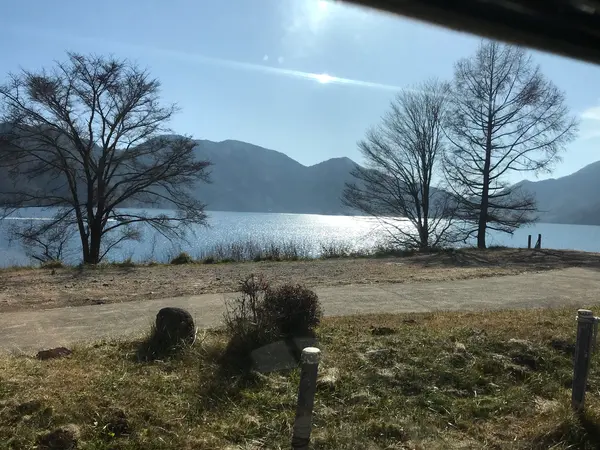 竜頭の滝へ