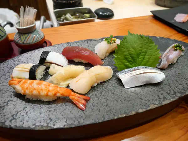 さざ波(1350円)