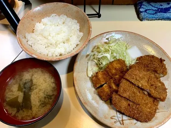 人気定食(男飯)　700円