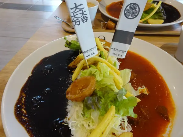別館のレストラン
