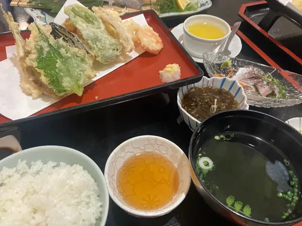 お昼の定食