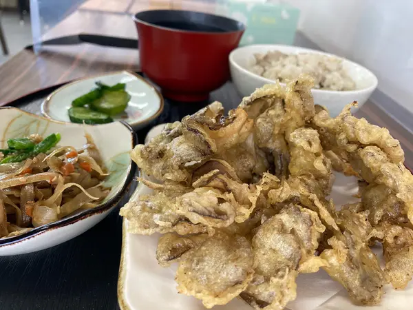 まいたけ定食はまさにまいたけ尽くし！！