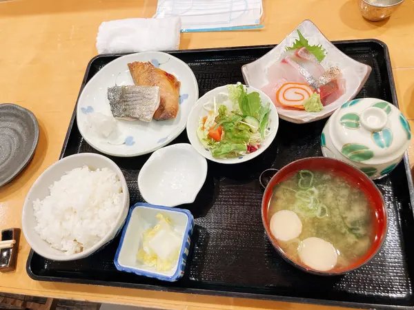 焼き魚の定食