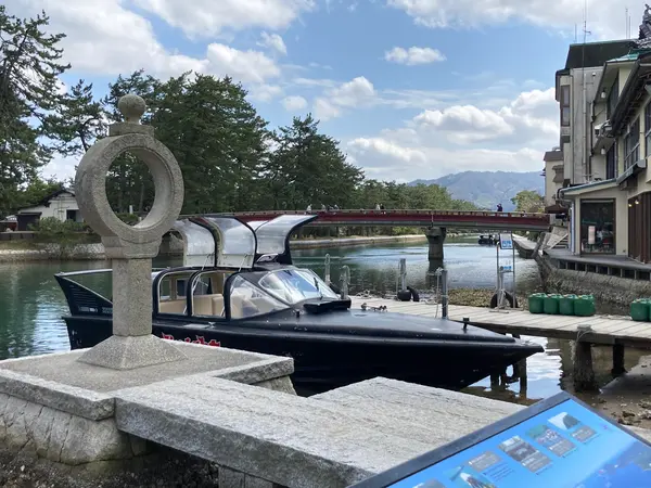 知恵の輪と廻旋橋