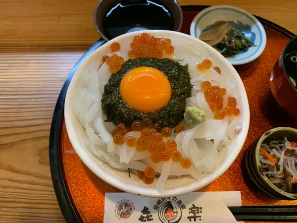 仙崎イカモク丼 2,200円