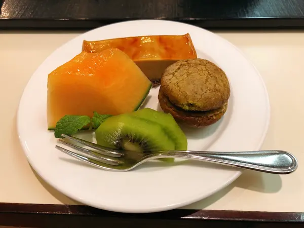 最後にデザートを🥝🍰