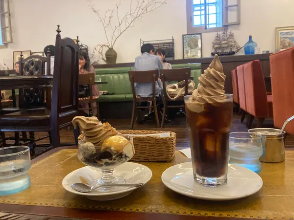 コーヒーフロートが大きい！