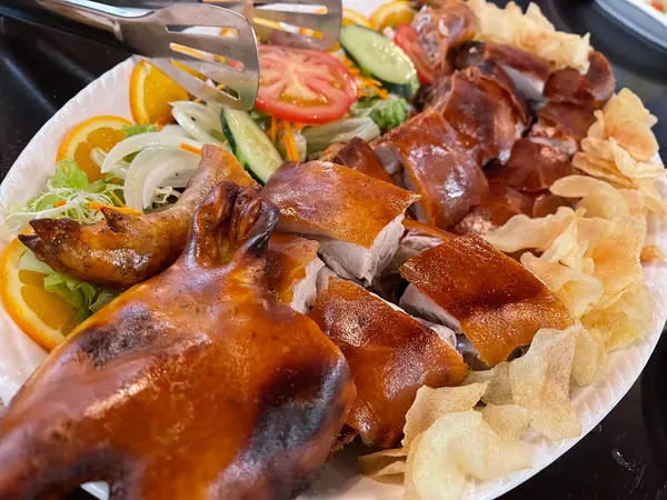 子豚の丸焼き