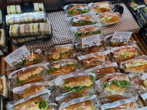 サンドイッチだけでも迷ってしまうくらいのバリエーション