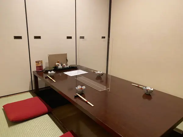 2階は個室のお座敷でゆったり