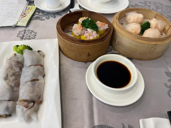 麗湖軒
