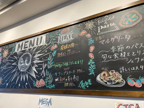 店内　黒板メニューが可愛い
