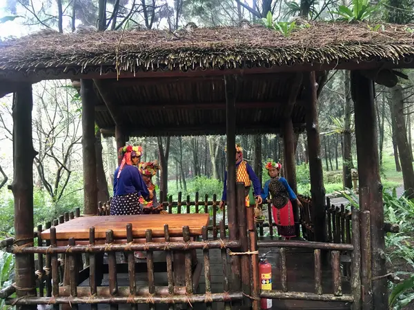 九族文化村 原住民集落