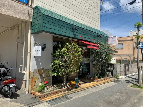 お店の外観
