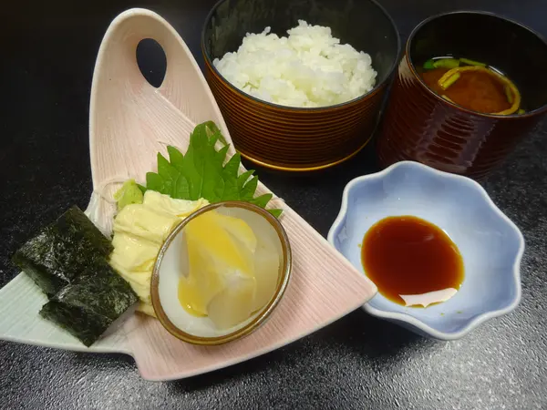 ランチ、お刺身の盛り合わせ