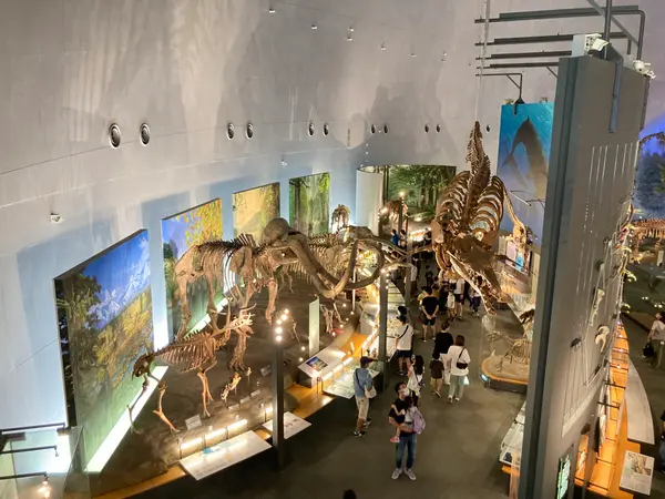 古代生物を通して命を考える