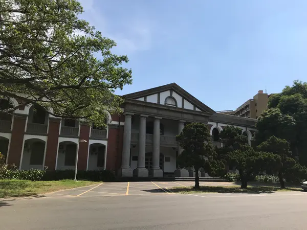 成功大学　榕園・バンヤンガーデン