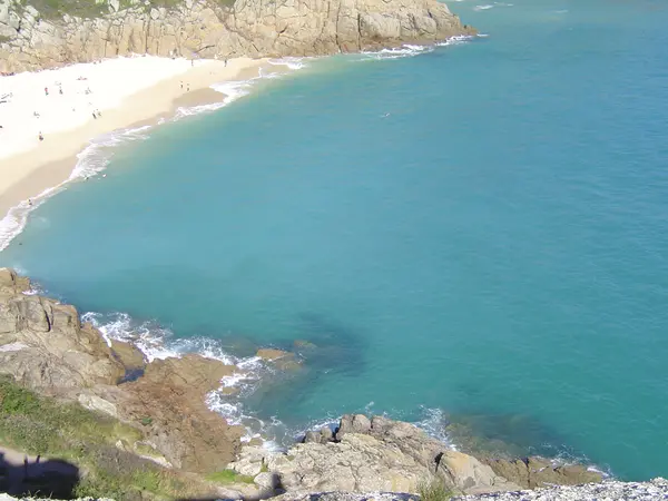 ポースカーノ ビーチ　(Porthcurno Beach)