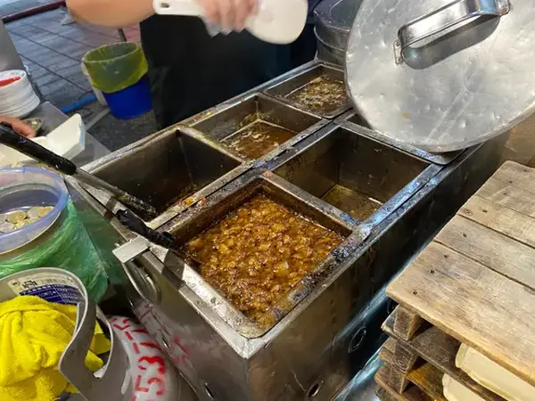 方家鶏肉飯　屋台の煮込みだれ