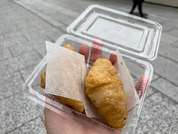 三角形のいなり寿司
