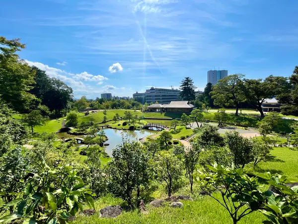 玉泉院丸庭園