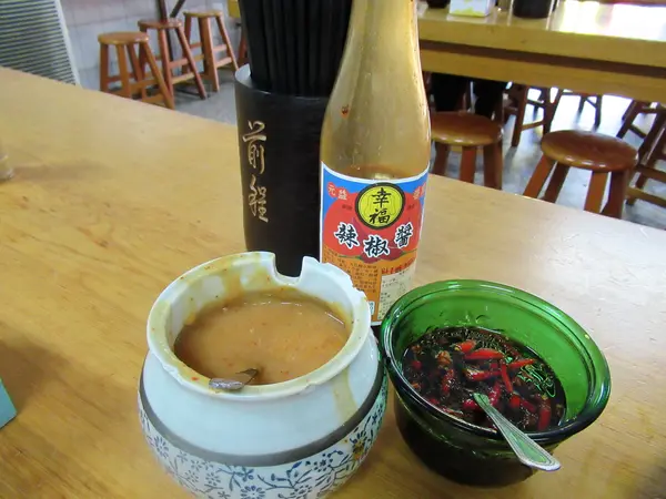 橋頭邊肉圓